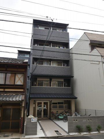 キャンバスKMの外観画像