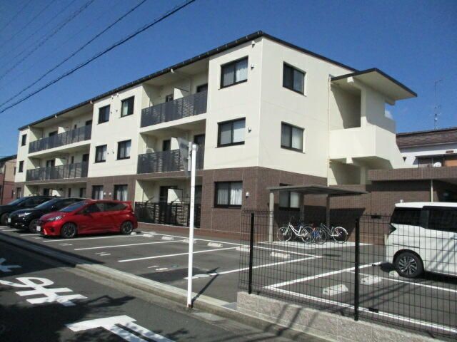 田畑ハイツルシアスⅠの外観画像