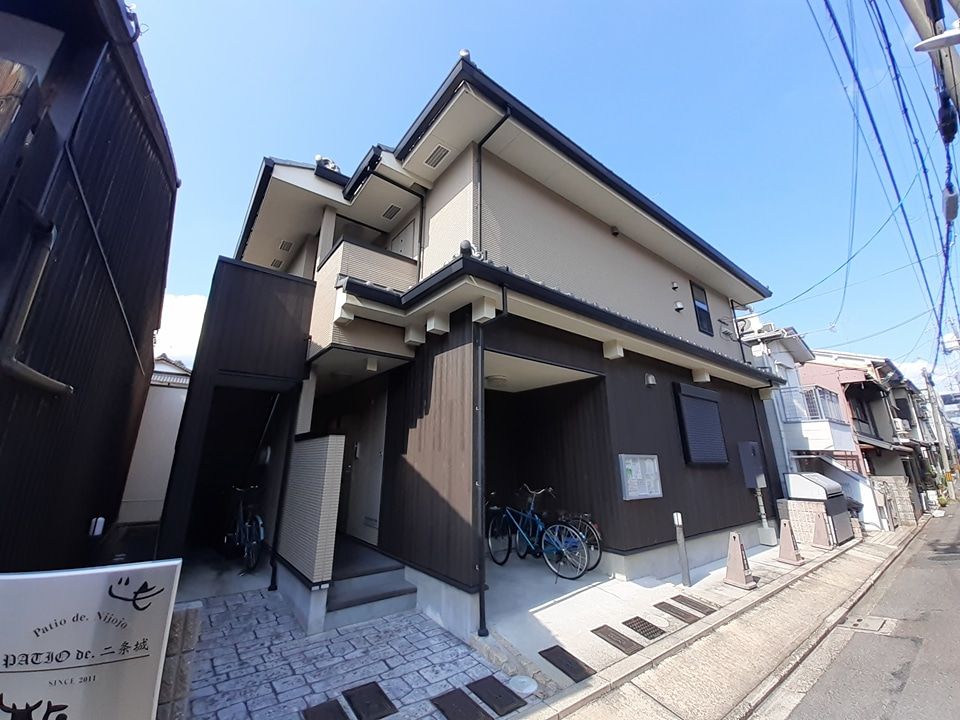 PATIO de.二条城の外観画像