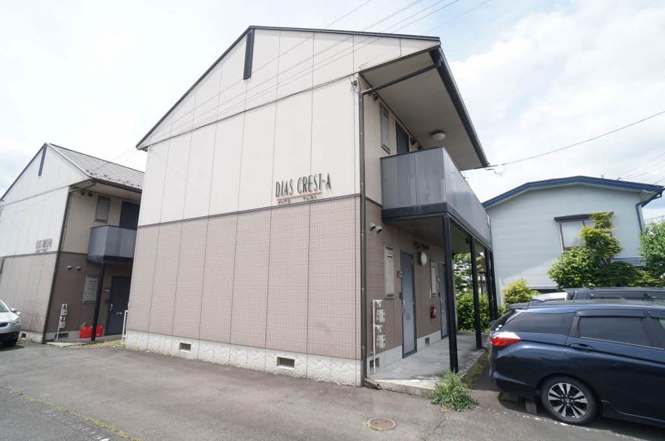 ディアス・クレストAの外観画像