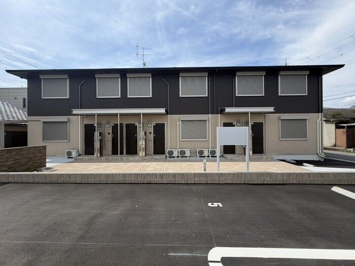 Maison de Pino(メゾン ド ピノ)の外観画像
