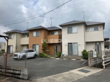 ラ・ファミーユ Aの外観画像