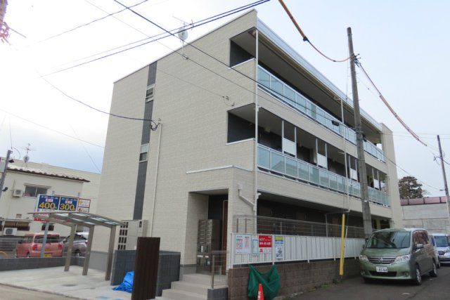 ブランフリーゼの外観画像