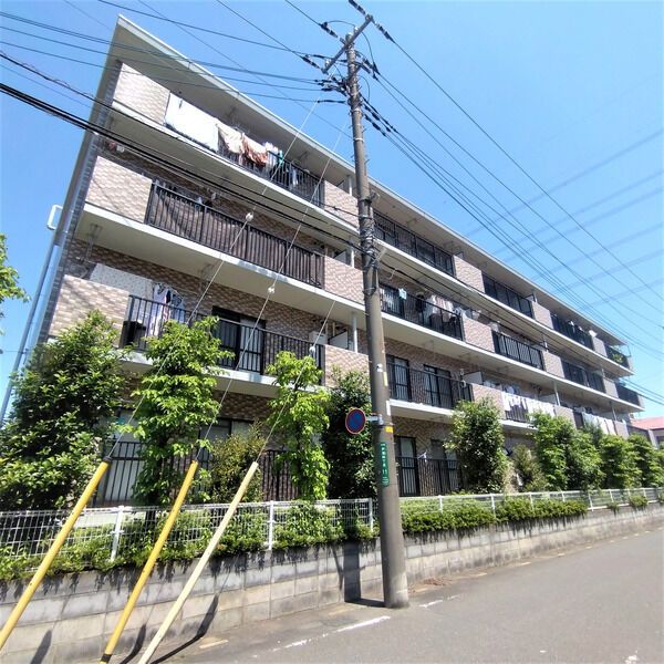 メナージュ東川口の外観画像