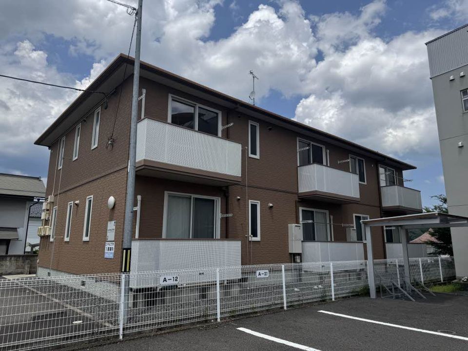 ロイヤルプラザの外観画像