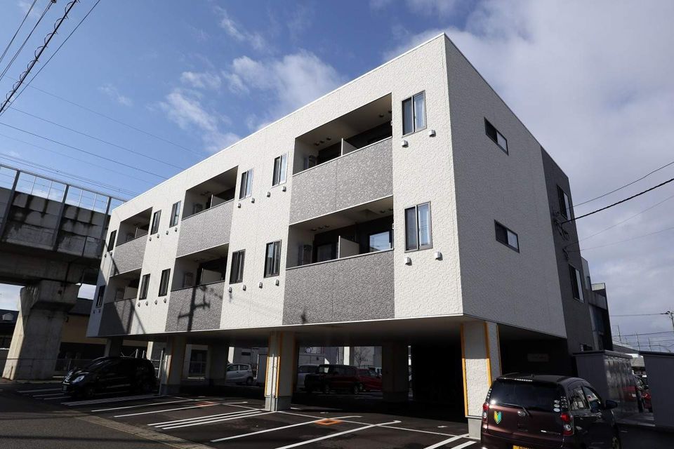 プリズム赤祖父の外観画像
