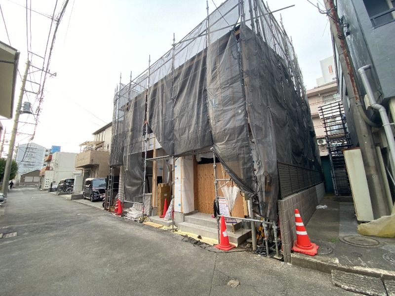 GrenciaIV向原の外観画像