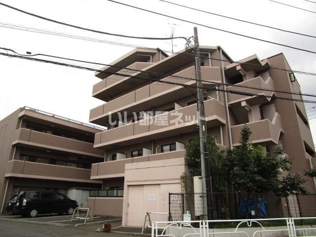 エステルハージーの外観画像