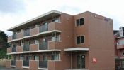 マンションドム北小泉の外観画像