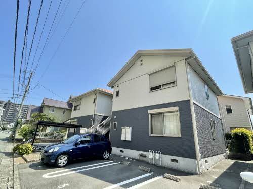 サリーレ新屋敷 I番館の外観画像