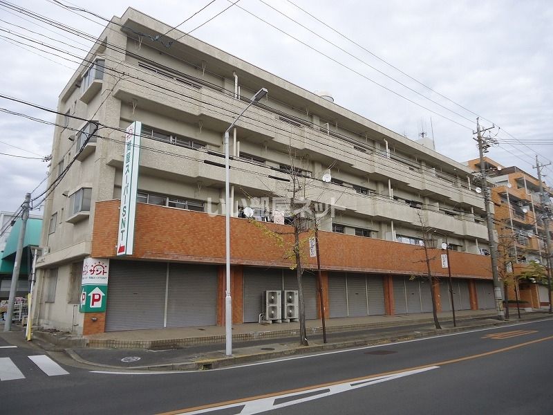 メゾンドールサカエの外観画像
