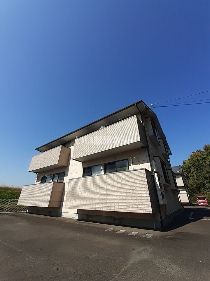 メープルガーデンハイツ2Eの外観画像