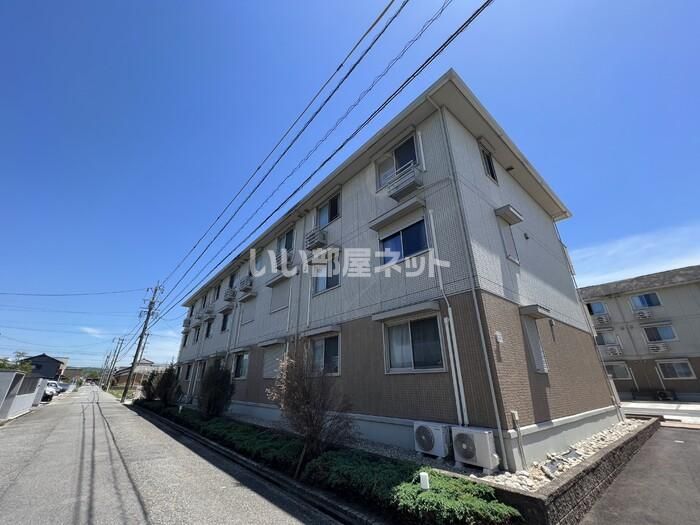 ブロッサム A棟の外観画像