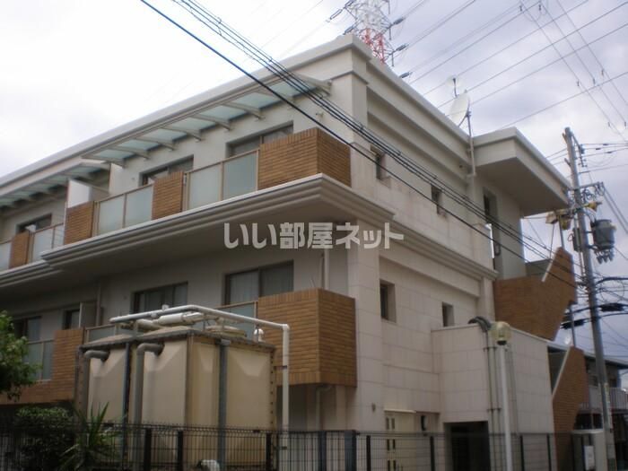 マンション末広の外観画像