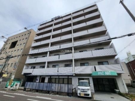 プレステージ13番館の外観画像