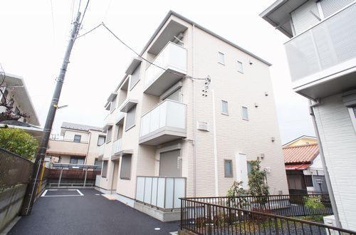 ホワイトビレッジの外観画像