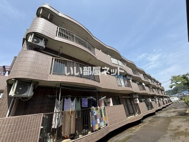 クラウンハウスの外観画像