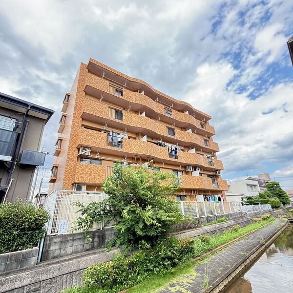 ラフォーレDAIDOUの外観画像