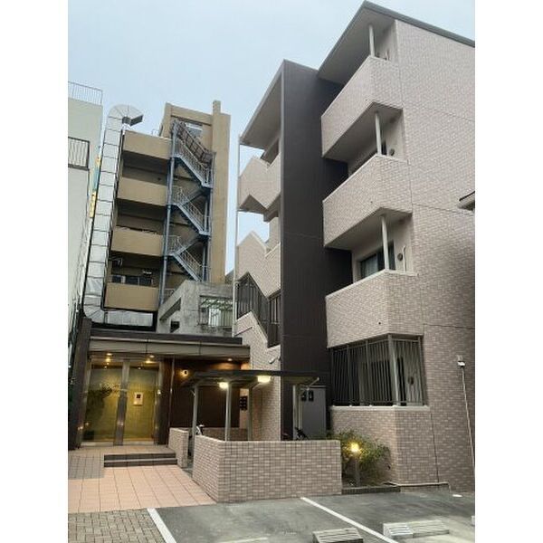 グランシャトゥ那古野の外観画像