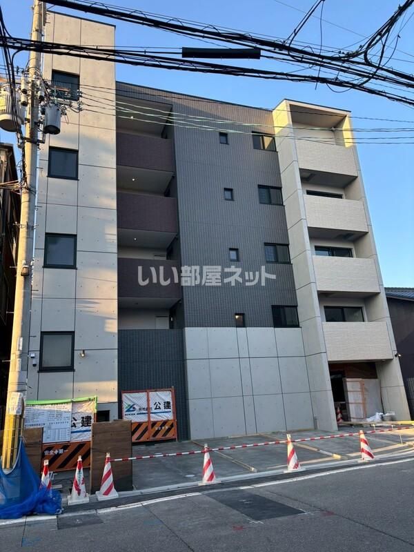 エストゥルース京都Ⅱの外観画像