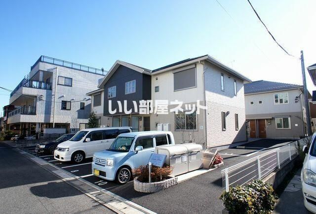カーサアルバ B棟の外観画像