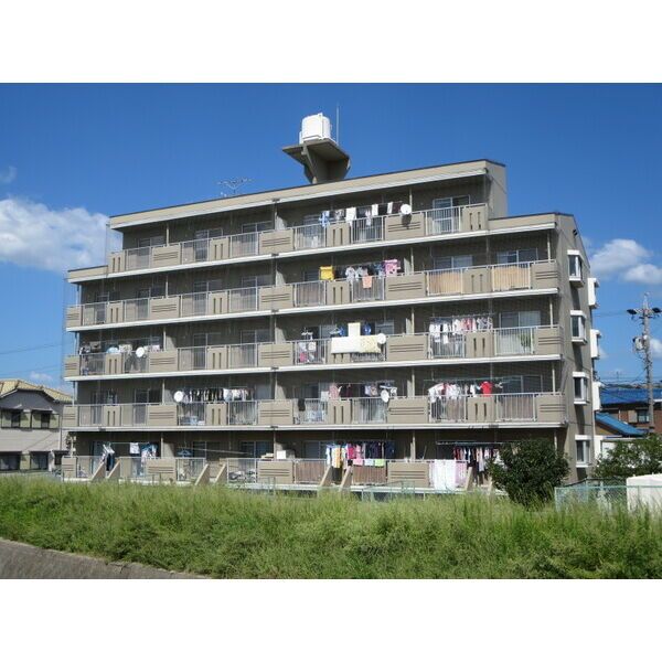 マンション稲葉の外観画像