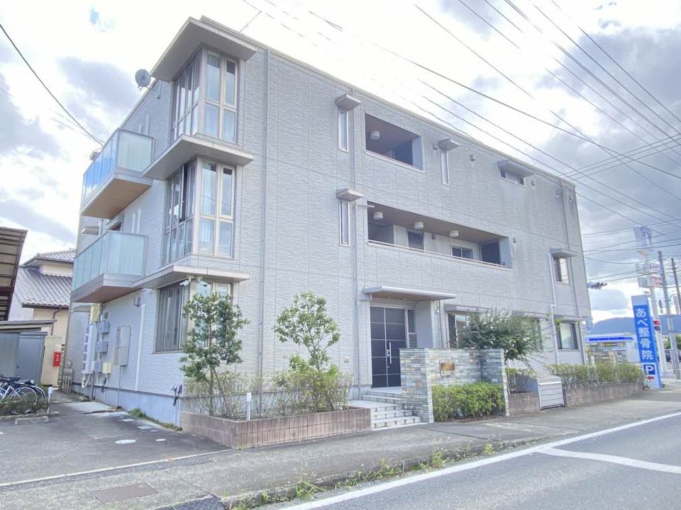 スパーブ エクラージュの外観画像