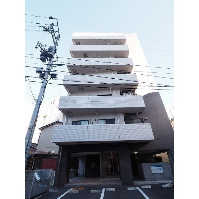 ブレイカーズ萬代の外観画像