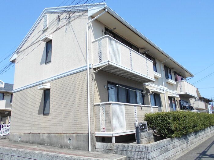 ファミールⅠ B棟の外観画像