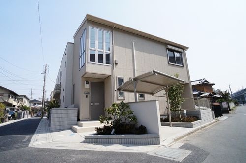 ラルジュの外観画像