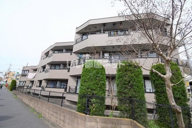 イデアーレ鶴川の外観画像