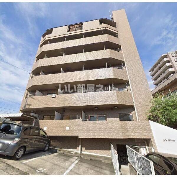 ラフォーレ竹山の外観画像