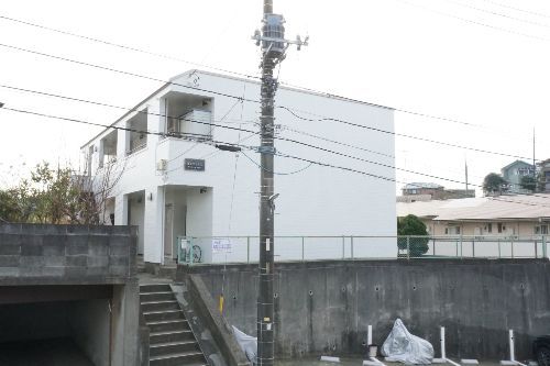 ホワイトヒルズの外観画像