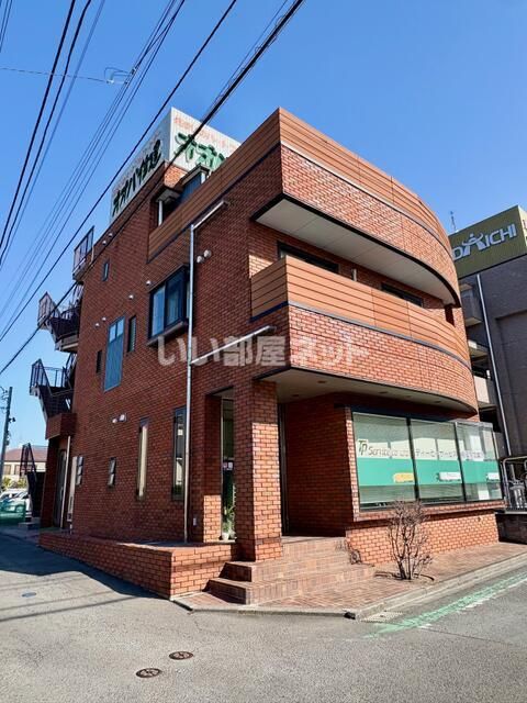エスコートの外観画像