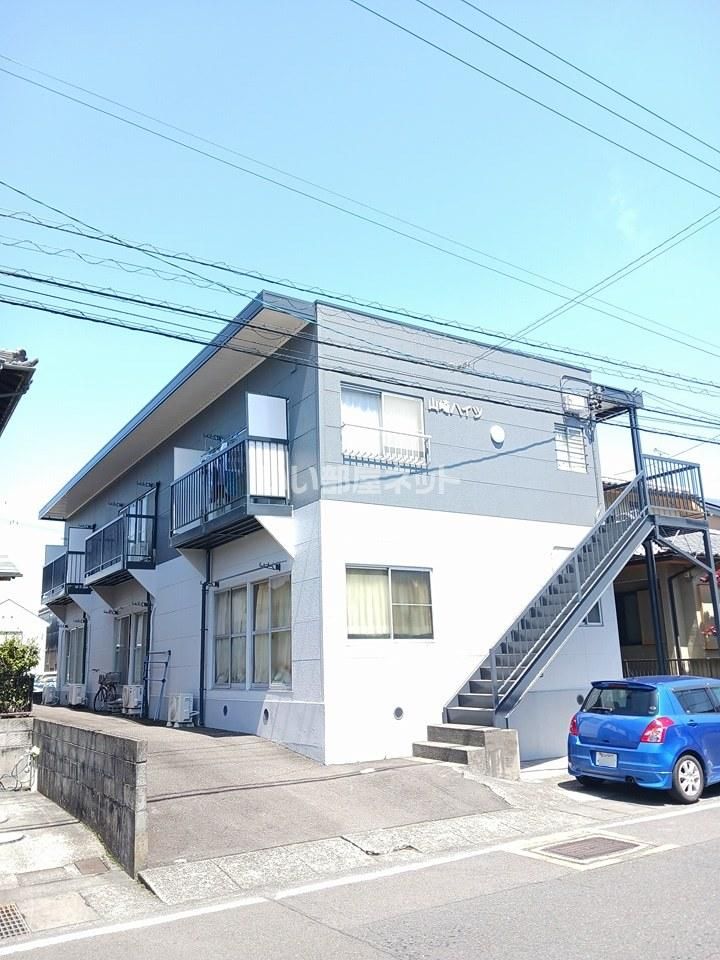 山崎ハイツの外観画像