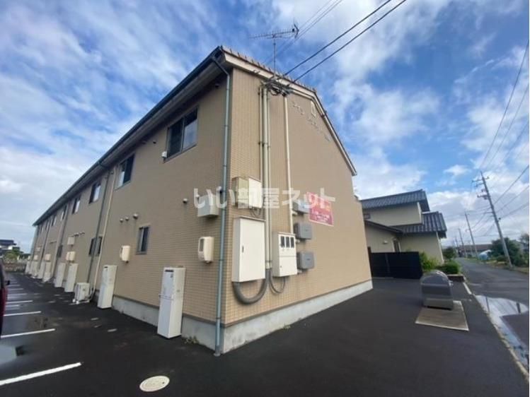 ツインメゾネット出雲の外観画像