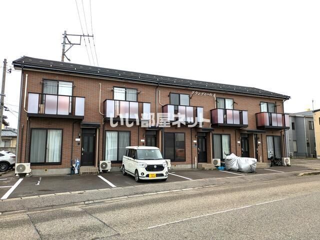 グランディールⅡの外観画像
