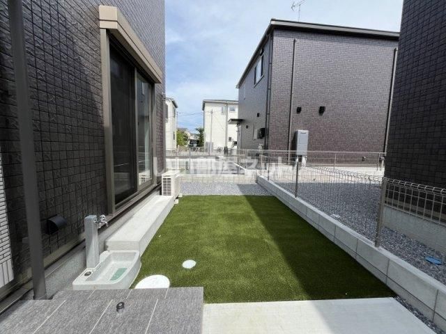 オークヒルズ E棟の外観画像