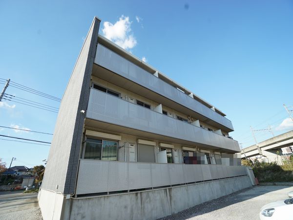 メゾン プレール カネザワの外観画像