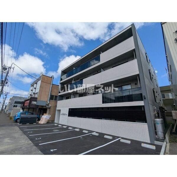 フェーラシュヴァル元町の外観画像