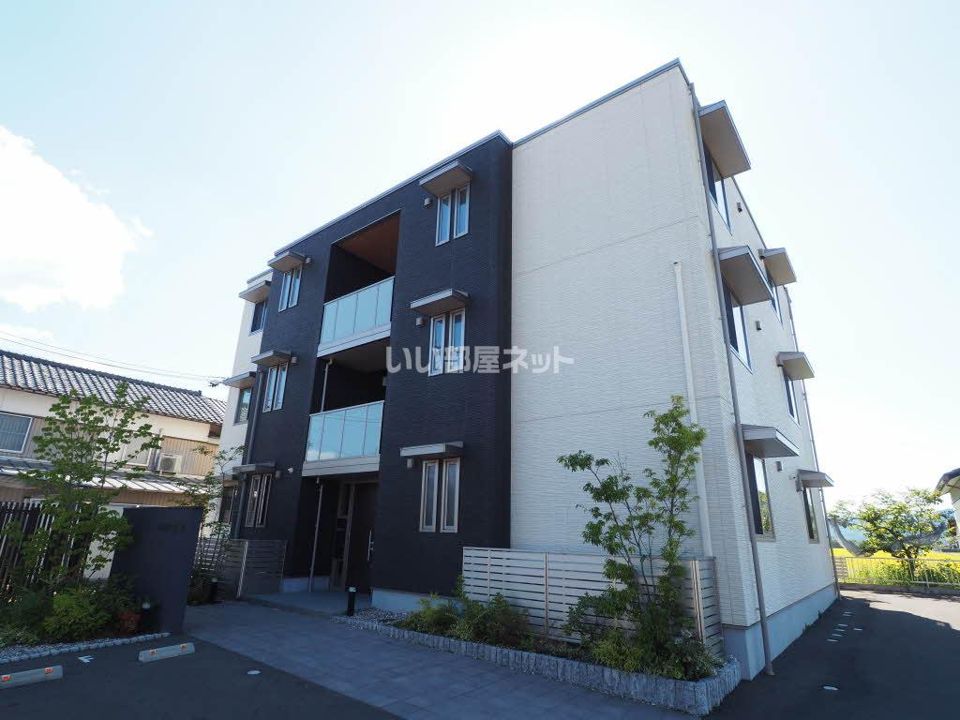 ベレオ杉本の外観画像