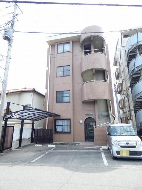 マンション三鈴No.2の外観画像