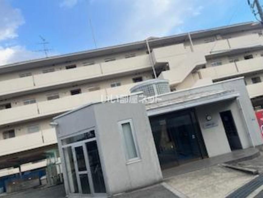 グランパス富田林の外観画像