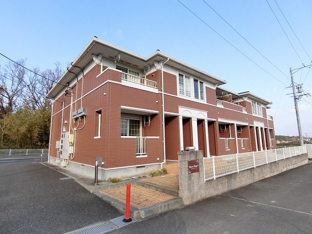 フォレスタ ロヴィーネ 1の外観画像