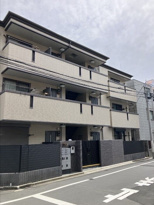 ライフル・レオの外観画像