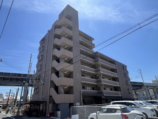 ルナ国体町の外観画像