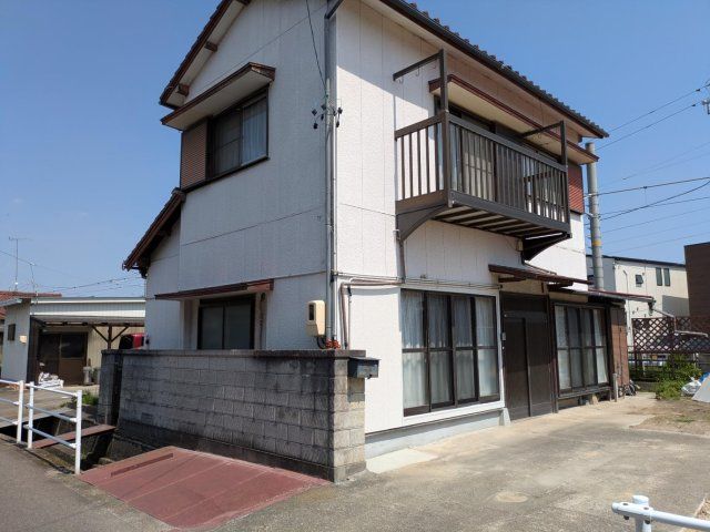 半田市前田町戸建の外観画像