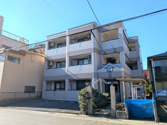 エメラルドノービレⅡの外観画像