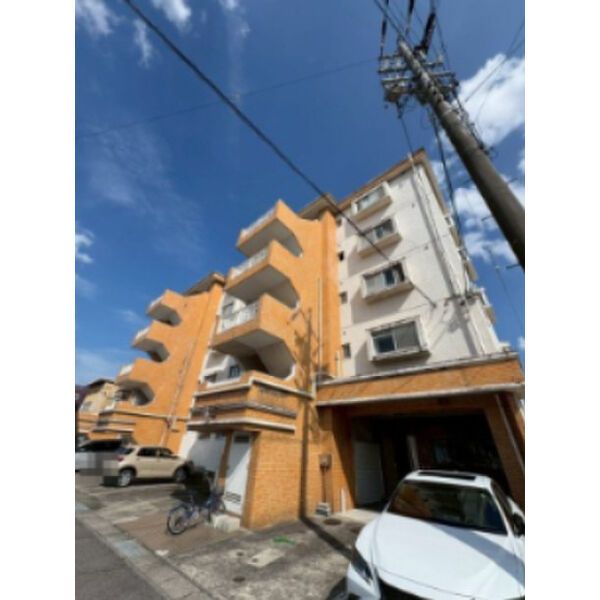 ユニーブル梅坪206号の外観画像