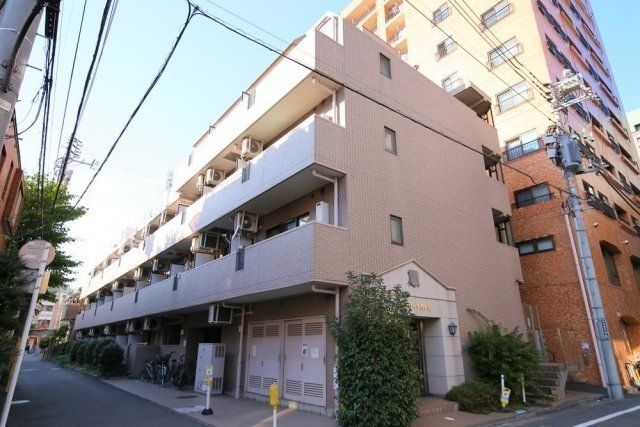 カテリーナ市ヶ谷の外観画像